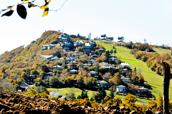 houses high on a hill